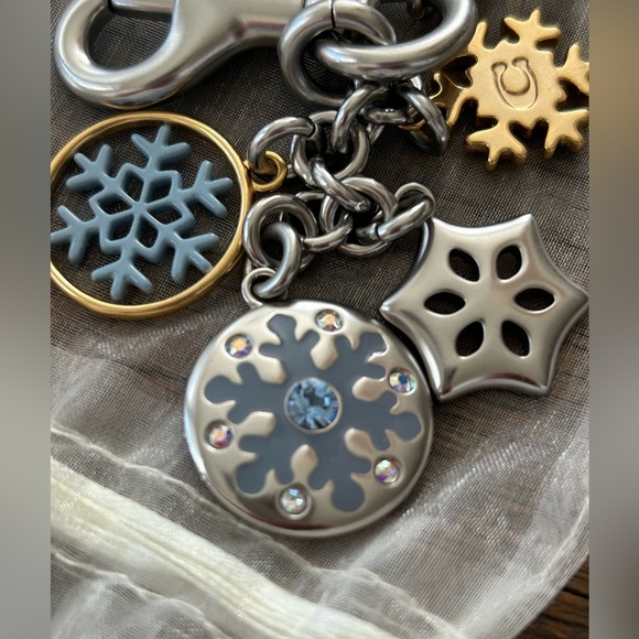 Coach Snowflake Cluster Bag Charm Key Chain - Picture 4 of 4